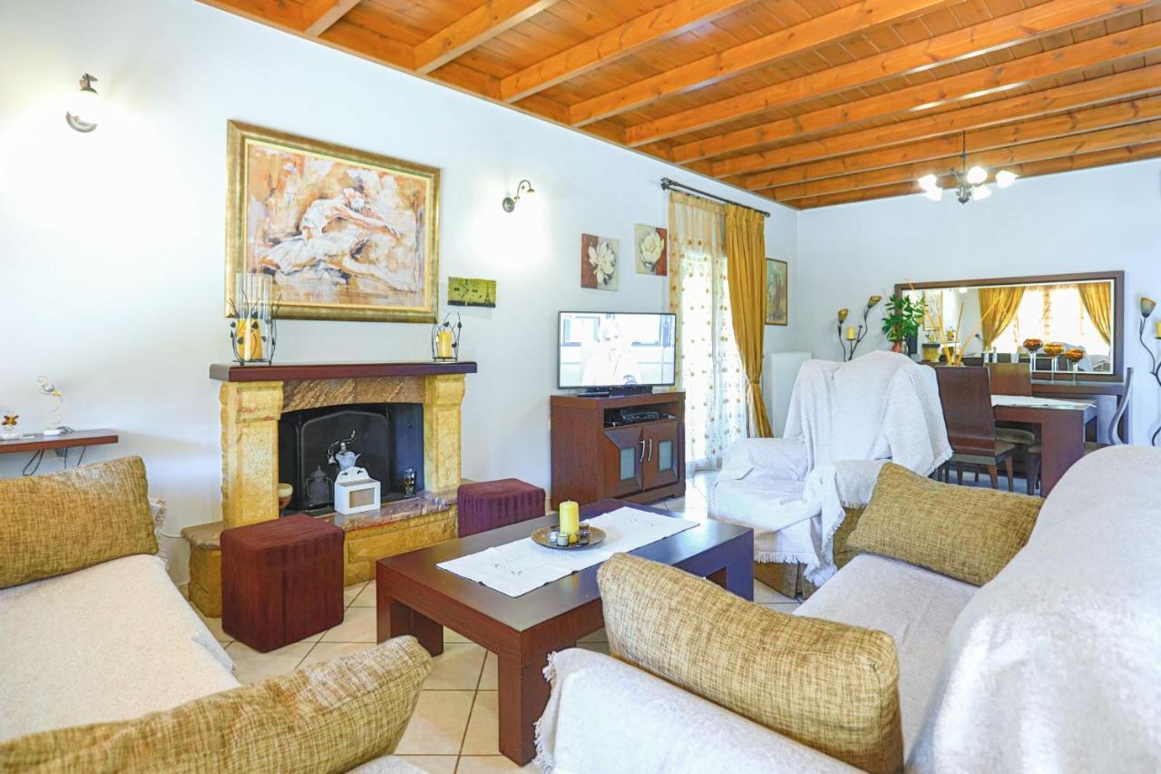 Villa Chrisdina Nymfai Екстериор снимка