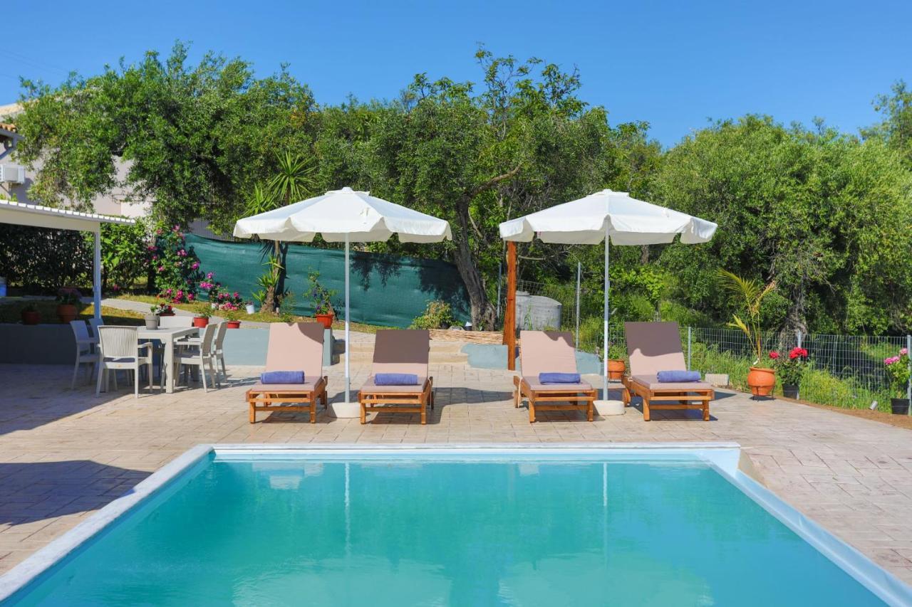 Villa Chrisdina Nymfai Екстериор снимка